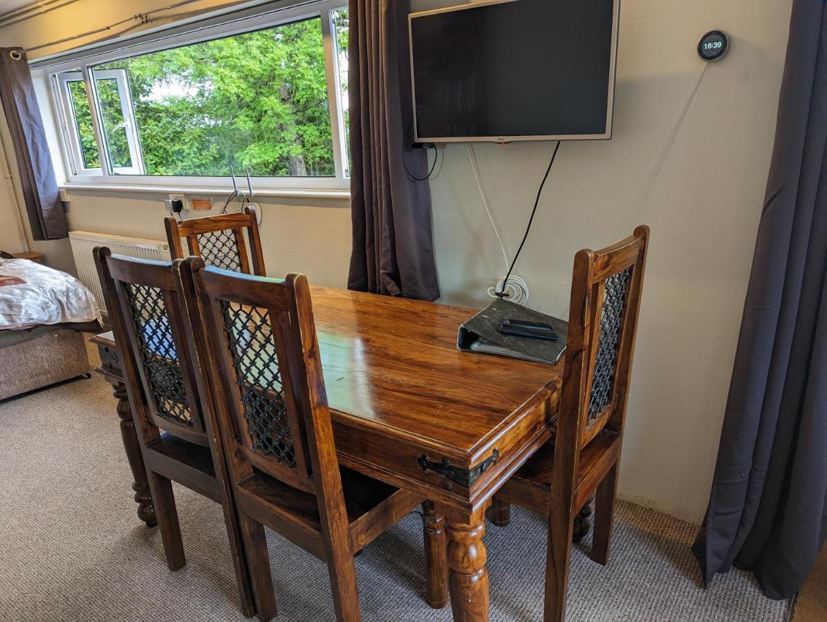 Bristol Self-Catering Studio+Kitchen+Parking Екстер'єр фото